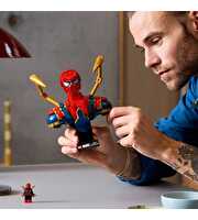 LEGO Marvel Iron Örümcek Adam Büstü 76326
