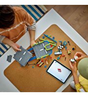 LEGO City Senin Kuralların: Yarış Arabası Rampa Parçası 60460