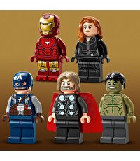 LEGO MARVEL Logosu ve Mini Figürleri 76313