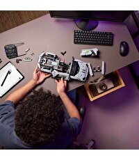 LEGO Technic Lamborghini Revuelto Süper Spor Araba 42214