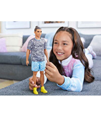 Barbie Yakışıklı Ken Bebekler HJT09