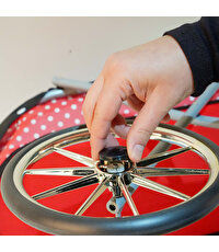 Gümüş Tekerlekli Beşikli Puset