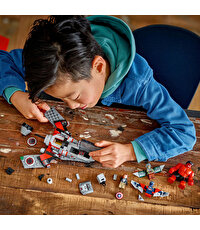 LEGO Marvel Kaptan Amerika ile Red Hulk Savaşı 76292