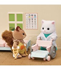 Sylvanian Families Köy Doktoru Başlangıç Seti