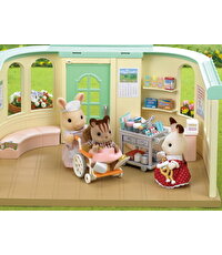 Sylvanian Families Hemşire Seti