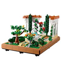 LEGO Icons Fıskiyeli Bahçe 10359