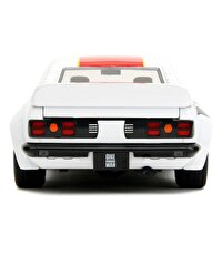 Jada One Punch Man 1:24 Die Cast 1974 Mazda RX-3 ve Saitama Figürü