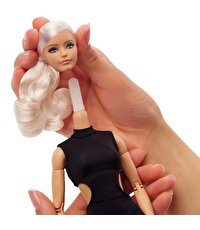Barbie Basics İkonik Koleksiyon Bebeği Sarışın JBH71