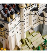 LEGO Architecture Neuschwanstein Şatosu 21063