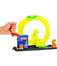 Hot Wheels City Düşmanlarla Mücadele Serisi JBM63