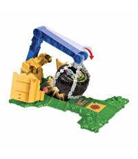 Hot Wheels Monster Trucks Arenada Rhinomite Mücadelesi Oyun Seti HTP18