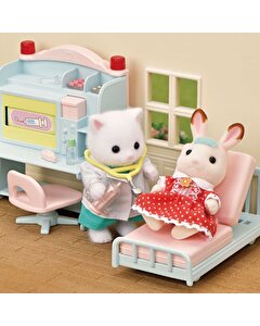 Sylvanian Families Köy Doktoru Başlangıç Seti