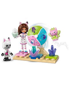 LEGO Gabby's Dollhouse Tatlı Şekerleme Dağı ve Kedi Bahçesi 11205