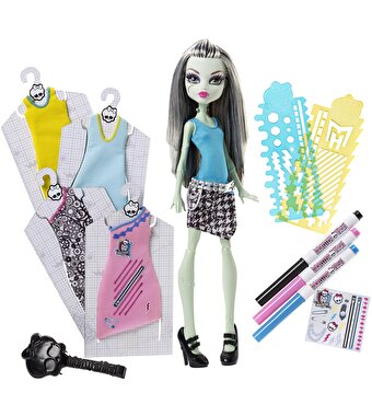 Monster High Çılgın Kıyafet Tasarım Merkezi
