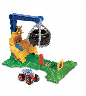 Hot Wheels Monster Trucks Arenada Rhinomite Mücadelesi Oyun Seti HTP18