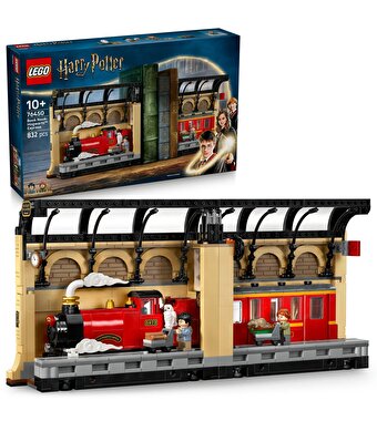 LEGO Harry Potter Kitaplık Dekoru: Hogwarts Ekspresi 76450