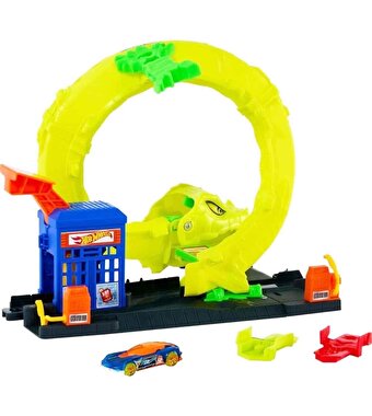 Hot Wheels City Düşmanlarla Mücadele Serisi JBM63