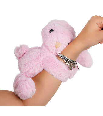 Sarılan ve Kucaklayan Tavşan Pembe