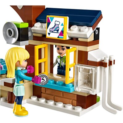 LEGO® Friends Kayak Tesisi Buz Pisti