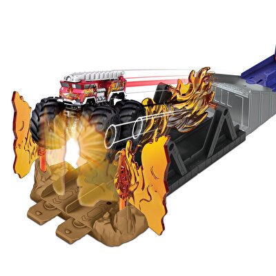Hot Wheels Monster Trucks Aksiyona Başlangıç Oyun Seti Fire Through GYL12