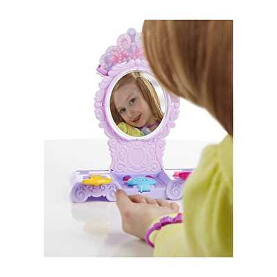 Play-Doh Disney Prenses Sofia'nın Süslenme Seti
