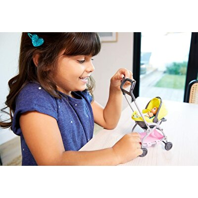 Barbie Bebek Bakıcısı Temalı Oyun Setleri Bebek Arabalı GFC18