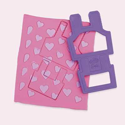 Play Doh Barbie Kalpler ve Saç Oyun Hamuru Seti G1357