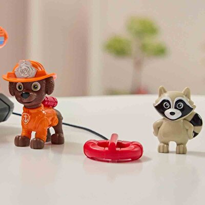 Paw Patrol Fire Rescue Figür ve Kurtarma Aracı Zuma