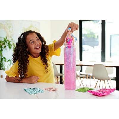 Barbie Color Reveal Galaksi Serisi Renk Değiştiren Sürpriz Barbie HJX61