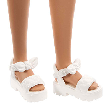 Barbie Fashionistas Parti Bebeği JJN62