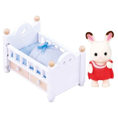 Sylvanian Families Çikolata Kulaklı Tavşan Bebek ve Yatağı