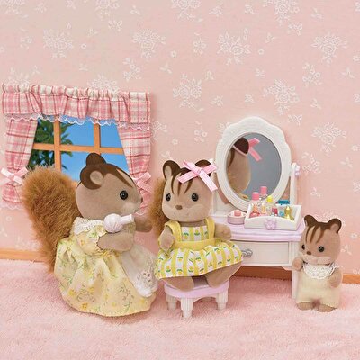 Sylvanian Families Yatak Odası ve Makyaj Masası