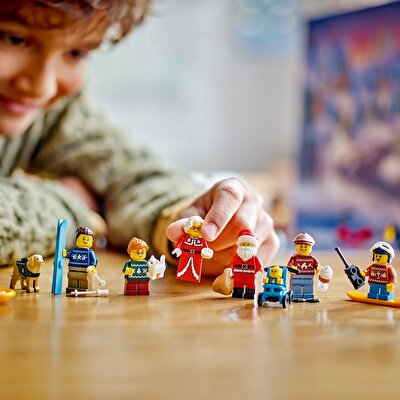 LEGO City 2024 Yılbaşı Takvimi 60436