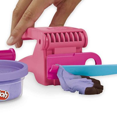 Play Doh Barbie Fashionista Ruffles Oyun Hamuru Seti G1359