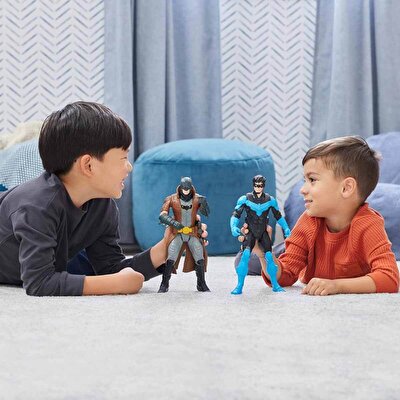 Batman Aksiyon Figür 30 Cm Red Hood