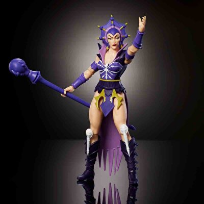 Masters of the Universe Origins 200X Evil-Lyn Aksiyon Figürü JHJ95