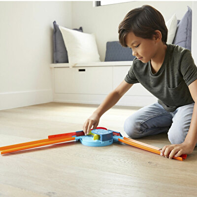 Hot Wheels Track Builder Tasarla ve Yeniden Oluştur Serisi Curve Hız Virajı Paketi GLC93