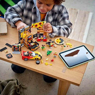 LEGO City Araçlarla Pizza Dağıtım Deneyimi 60496