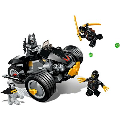 LEGO Batman Pençelerin Saldırısı 76110