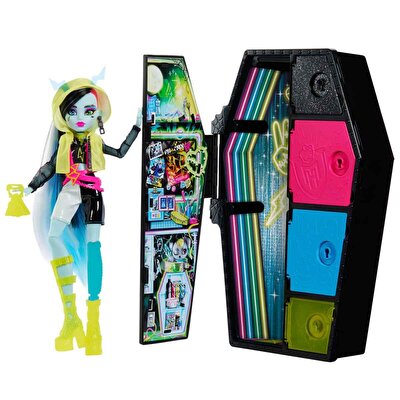 Monster High Gizemli Arkadaşlar 3.Seri Frankie Stein HNF79