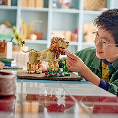 LEGO Creator 3’ü 1 Arada Vahşi Hayvanlar: Görkemli Aslan 31386