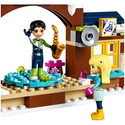 LEGO® Friends Kayak Tesisi Buz Pisti