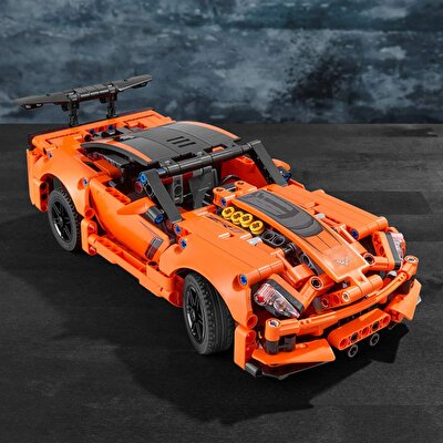 LEGO Technic Chevrolet Corvette ZR1 42093