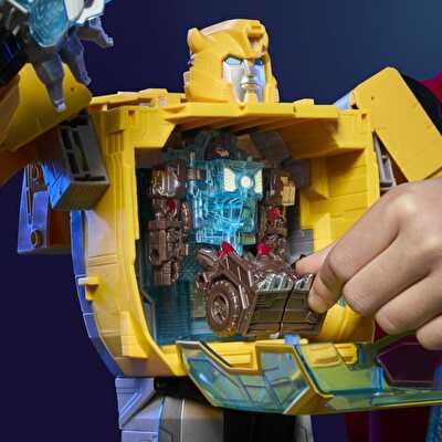 Transformers Cyberworld Power Spark Bumblebee Işıklı ve Sesli Dönüşen Robot G2451