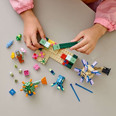 LEGO Minecraft Gardiyan Savaşı 21180