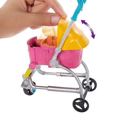 Barbie ve Köpekleri Geziyor Oyun Seti GHV92