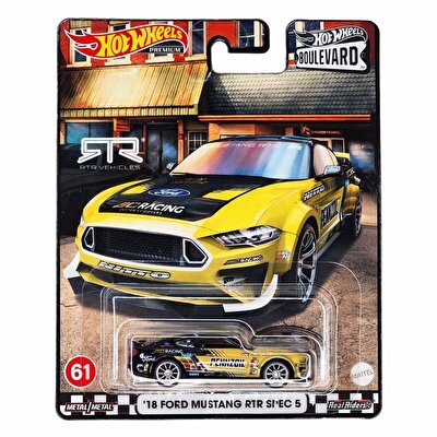 Hot Wheels Boulevard Premium Arabalar 18 Ford Mustang Rtr Spec 5 HCR20