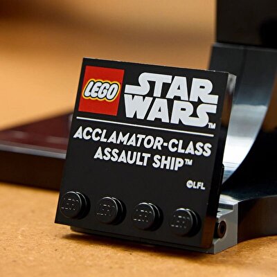 LEGO Star Wars Acclamator Sınıfı Hücum Gemisi 75404