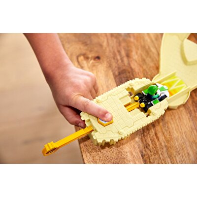 Hot Wheels Mario Kart Çılgın Yaratıklar Oyun Seti Thwomp Ruins GFY46