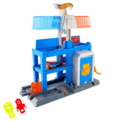 Hot Wheels Şehir Merkezi Polis Kulesi Oyun Seti JHL74